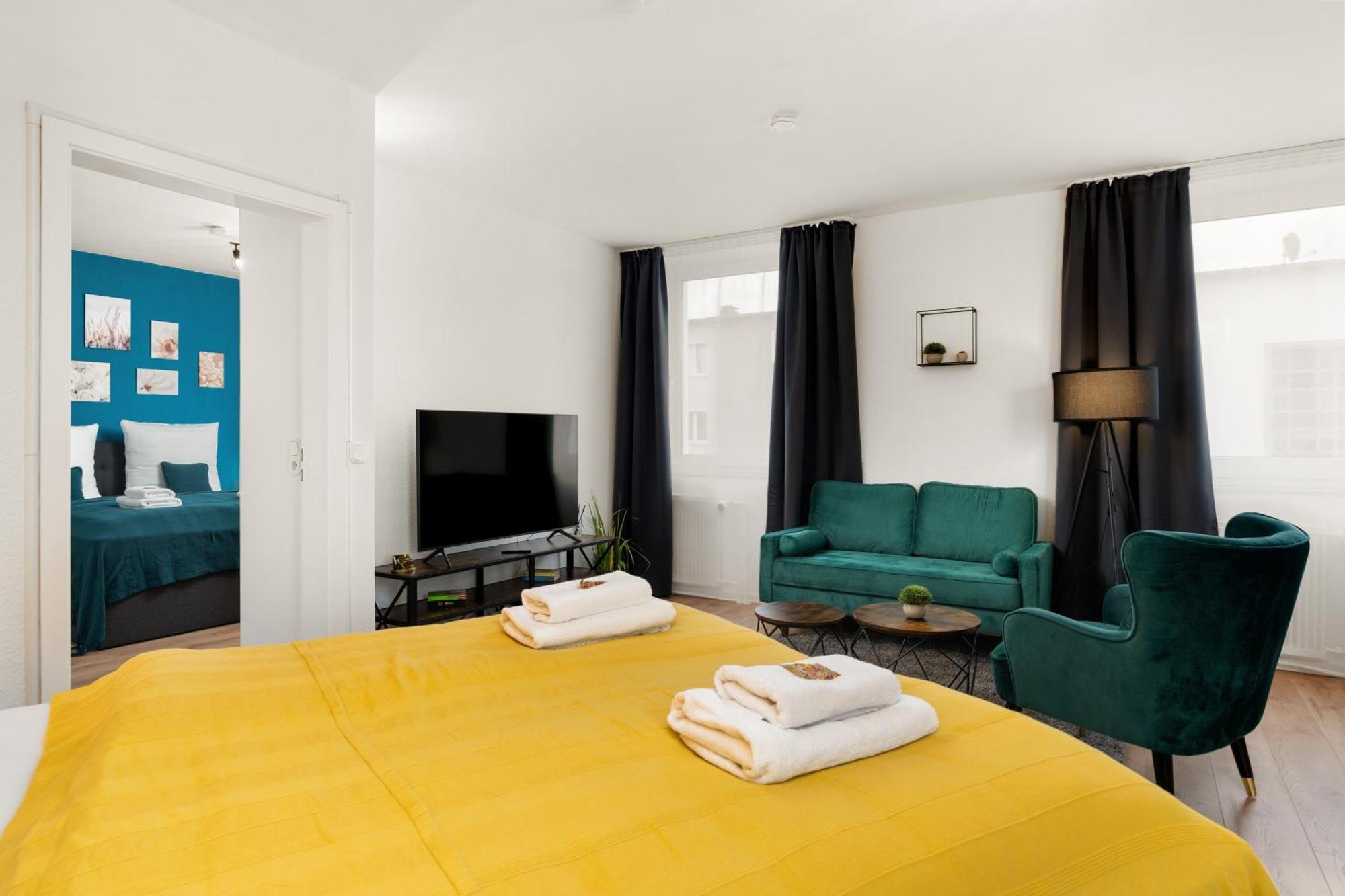 Free Living - City Design Apartments, Zentrum, Outlet, Balkon, Kueche Wolfsburg Bagian luar foto