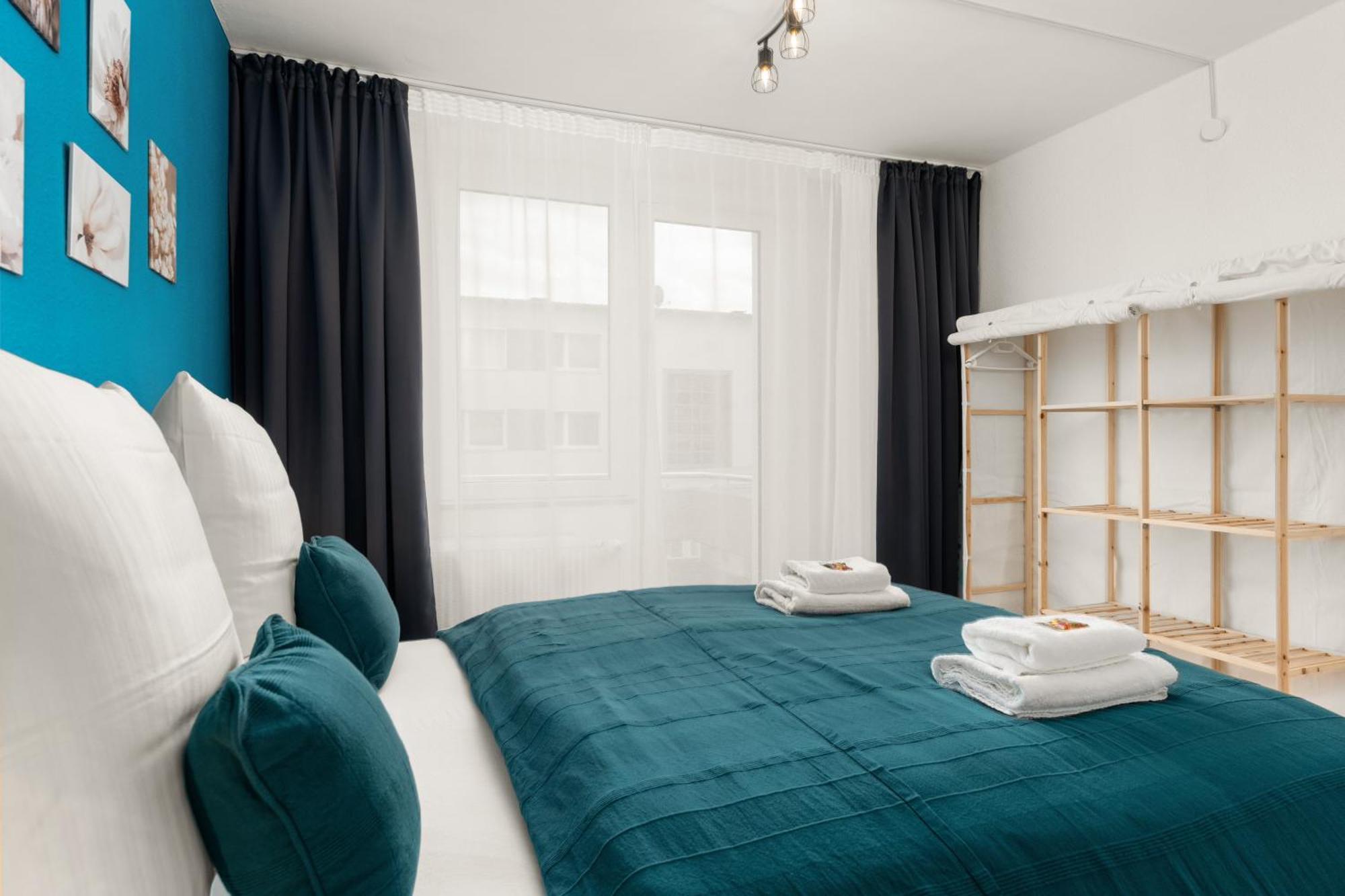 Free Living - City Design Apartments, Zentrum, Outlet, Balkon, Kueche Wolfsburg Bagian luar foto