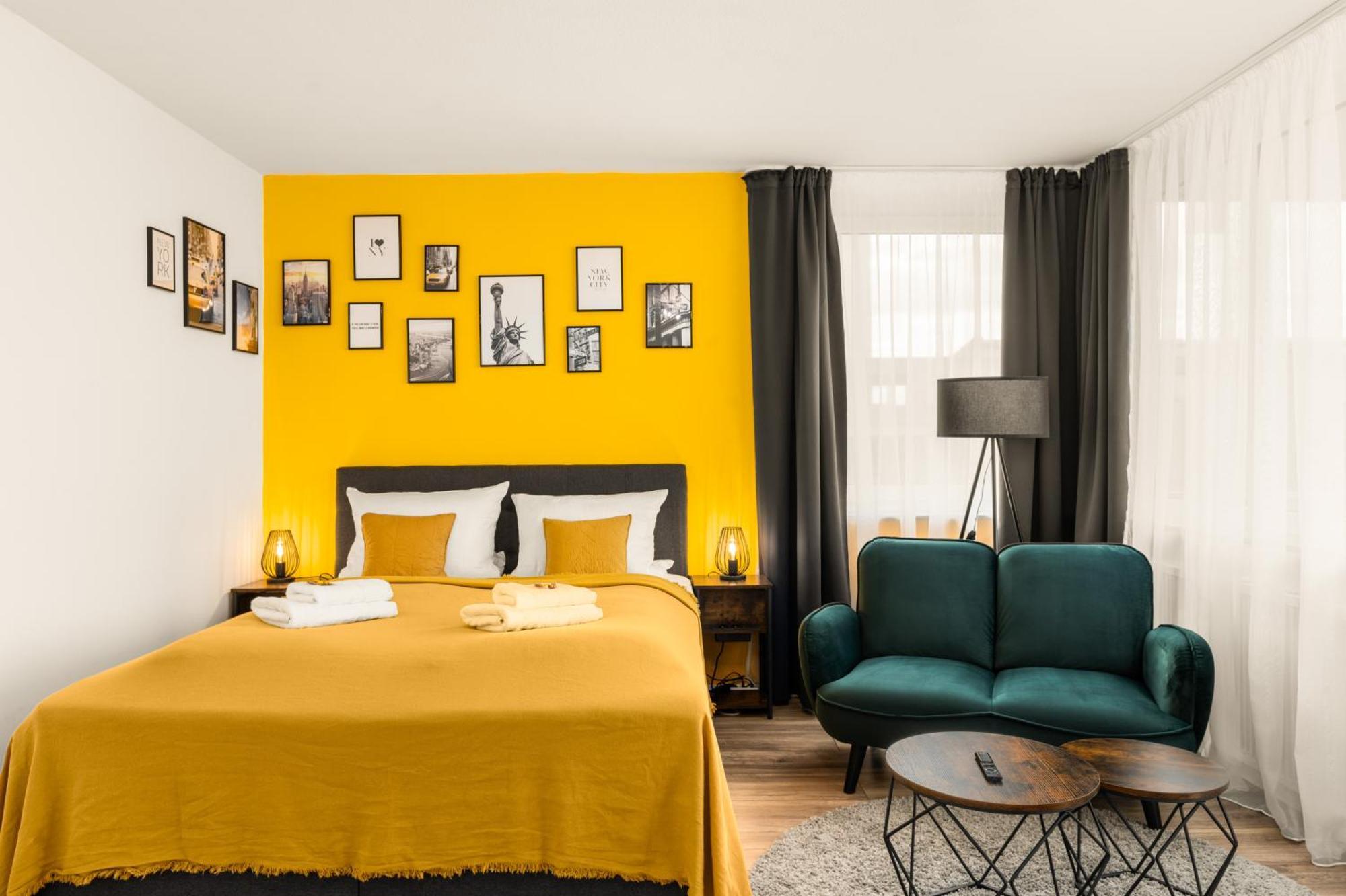 Free Living - City Design Apartments, Zentrum, Outlet, Balkon, Kueche Wolfsburg Bagian luar foto